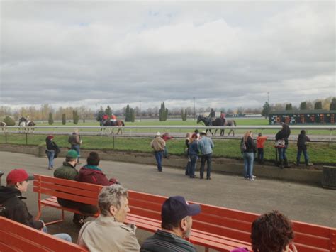 horse racing portland oregon.